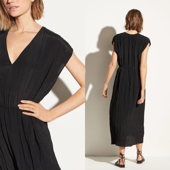 Vince | NWT Crinkle Pleat V-Neck Midi Dress Black M - Picture 10 of 11